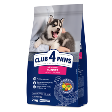 CLUB 4 PAWS PREMIUM PENTRU CĂȚEI DE TOATE RASELE” CU CONȚINUT RIDICAT DE PUI”. HRANĂ USCATĂ COMPLETĂ